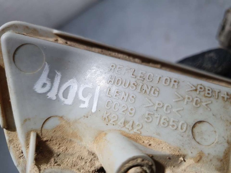 Recambio de piloto trasero central para mazda 5 berl. (cr) 2.0 crtd active (81kw) referencia OEM IAM CC2951650  