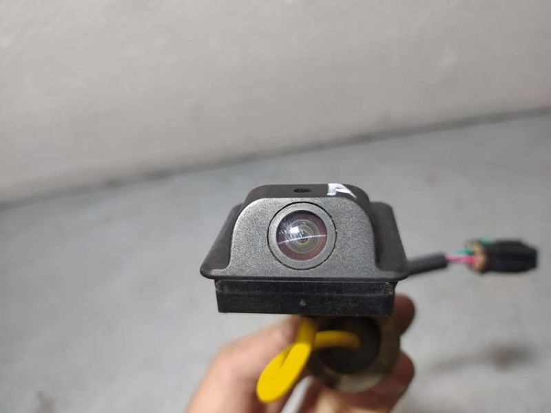 Recambio de camara vision trasera para dr 4.0 ev referencia OEM IAM 704000084AB  