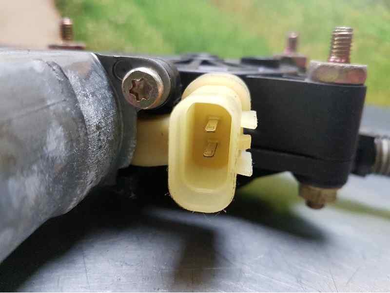 Recambio de elevalunas trasero derecho para kia rio 1.4 ex1 referencia OEM IAM  2 PINS ELECTRICO