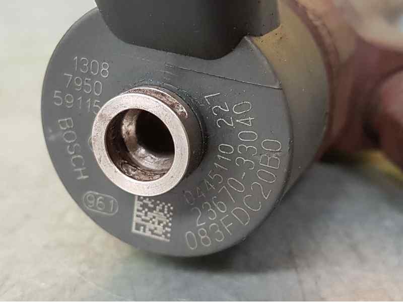 Recambio de inyector para toyota yaris (ncp1/nlp1/scp1) 1.4 turbodiesel cat referencia OEM IAM 2367033040 0445110227 BOSCH