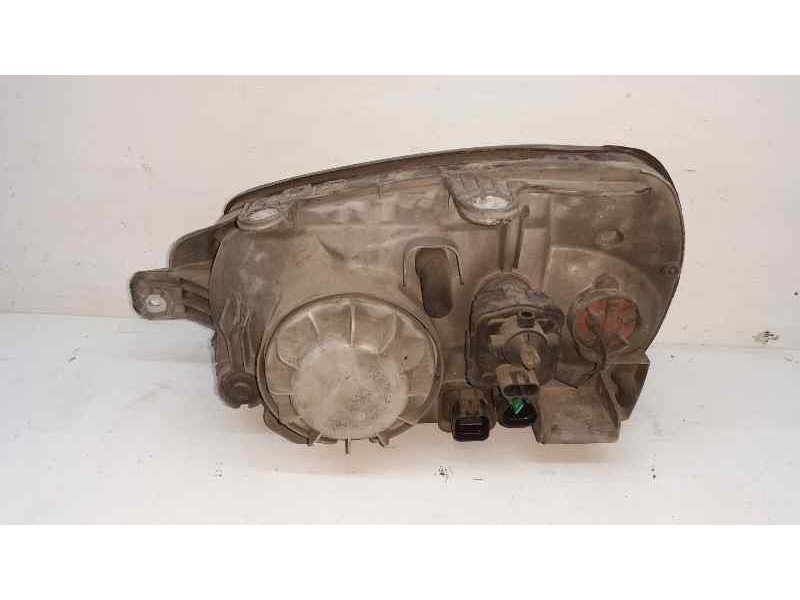 Recambio de faro derecho para hyundai santa fe (sm) 2.0 gls crdi 4x4 referencia OEM IAM   