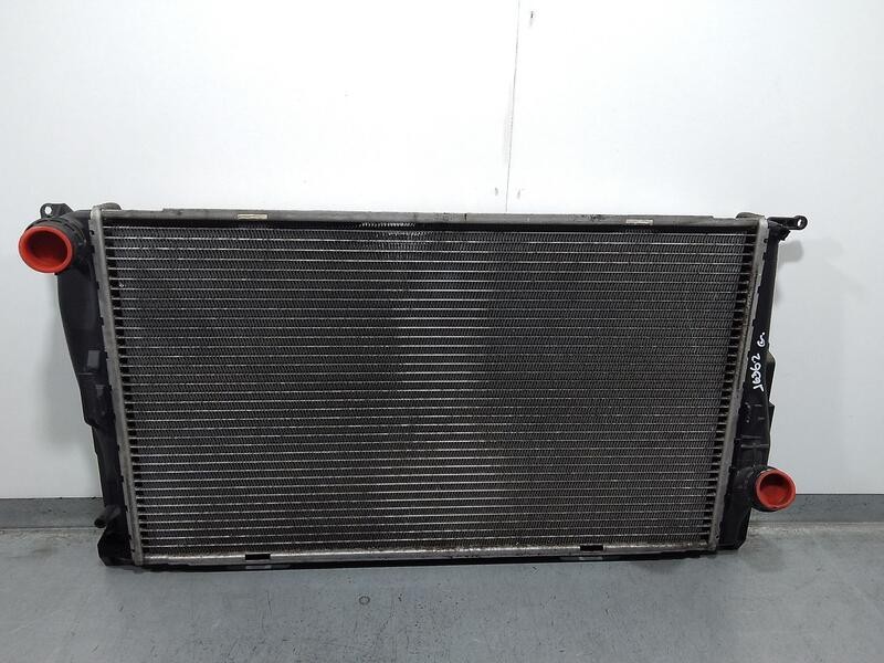 Recambio de radiador agua para bmw serie 3 berlina (e90) 318d referencia OEM IAM 17117788903 781025803 