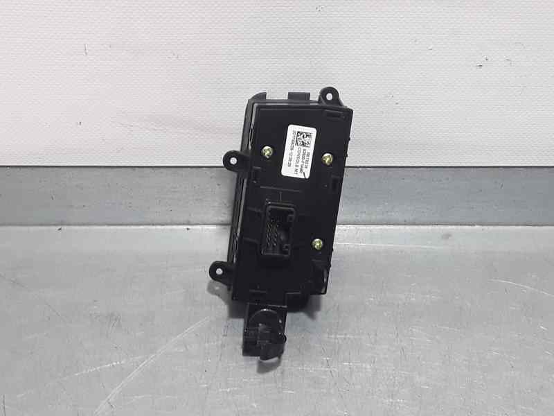 Recambio de mando multifuncion para kia sportage drive 2wd referencia OEM IAM 93600F1AB0  