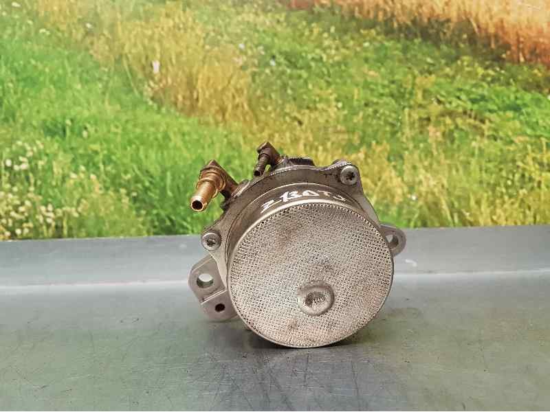 Recambio de depresor freno / bomba vacio para opel corsa d 1.3 16v cdti referencia OEM IAM 55193232 72902403006 PIERBURG