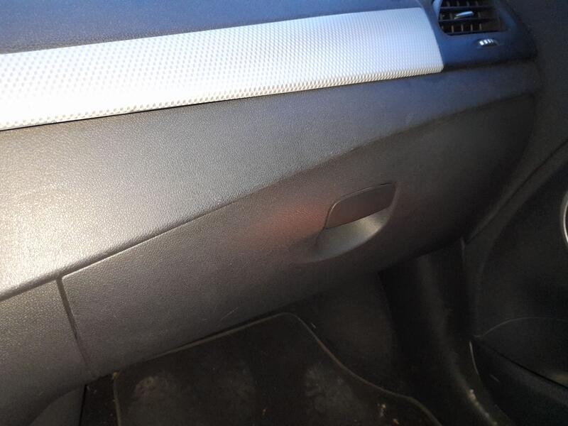 Recambio de guantera para renault fluence (l3_) 1.5 dci (l30b) referencia OEM IAM 685003946R  