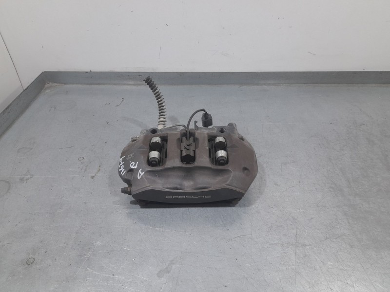 Recambio de pinza freno trasera derecha para porsche cayenne (typ 92aa) diesel referencia OEM IAM 20A522206 7P0615424 BREMBO