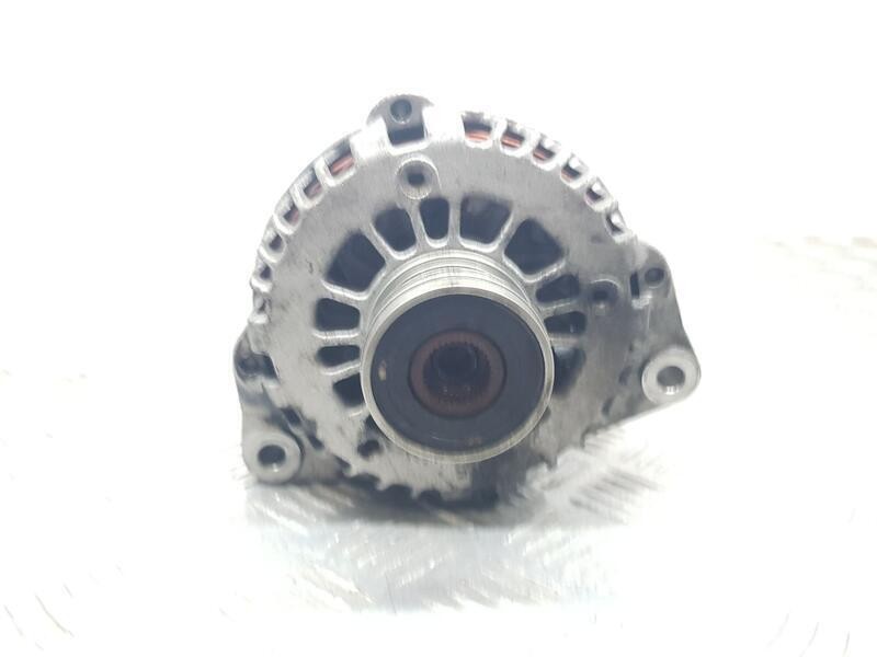 Recambio de alternador para ssangyong rodius xdi referencia OEM IAM 6641540302  