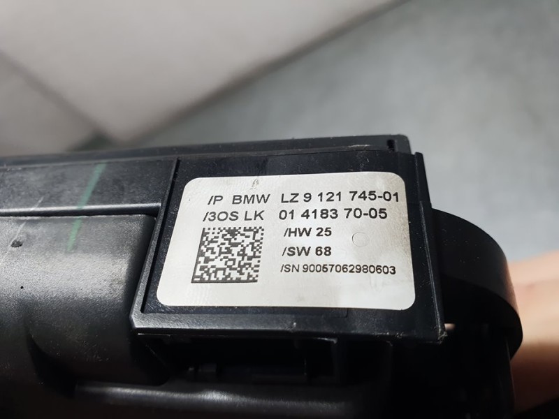 Recambio de mando luces y limpia para bmw serie 3 berlina (e90) 320d referencia OEM IAM 912174501  