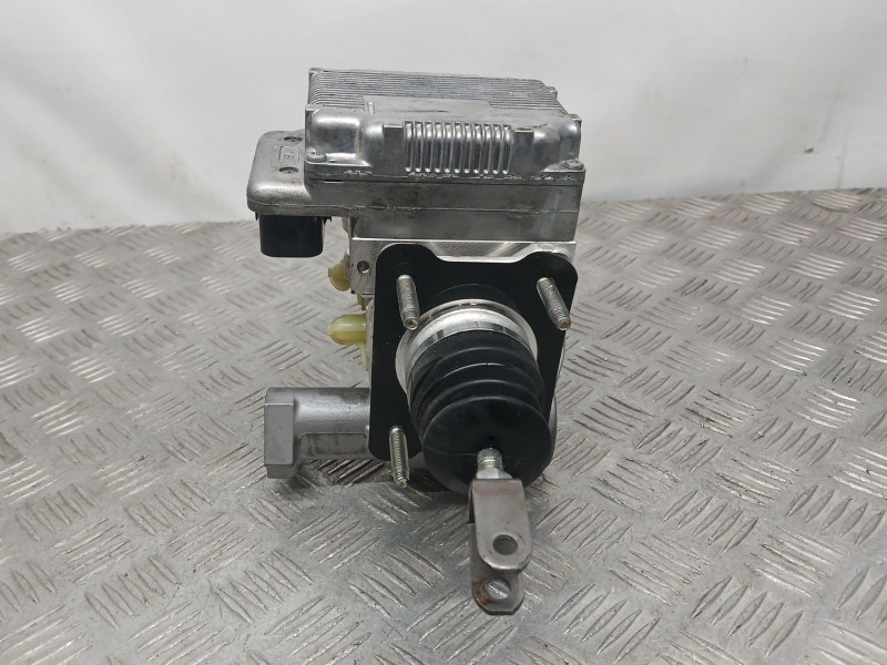 Recambio de abs para toyota auris hybrid active referencia OEM IAM 4727047030 C/ BOMBA FRENO Y SERVOFRENO 