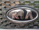 Recambio de rejilla delantera para kia rio 1.4 ex1 referencia OEM IAM 863611G010  INSIGNIA PELADA