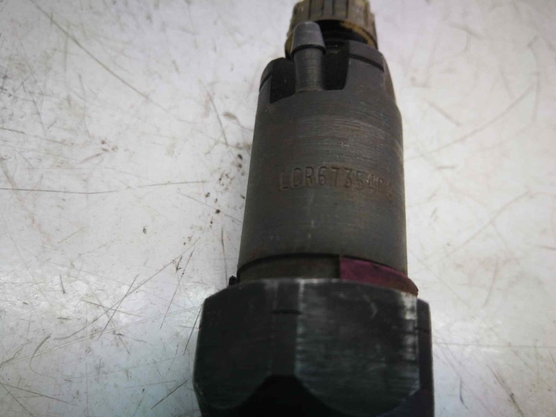 Recambio de inyector para renault clio ii fase i (b/cbo) 1.9 diesel referencia OEM IAM LCR6735404  LUCAS