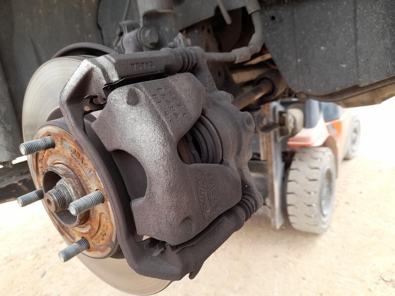 Recambio de pinza freno delantera derecha para ford ka+ iii (uk, fk) 1.2 ti-vct referencia OEM IAM 1893878  