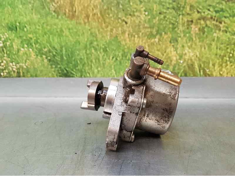 Recambio de depresor freno / bomba vacio para opel corsa d 1.3 16v cdti referencia OEM IAM 55193232 72902403006 PIERBURG