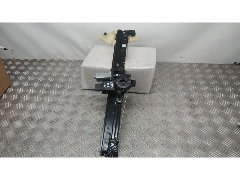 Recambio de elevalunas delantero izquierdo para fiat scudo furgoneta 1.5 multijet 120 (506) referencia OEM IAM 9840159480  ELECT