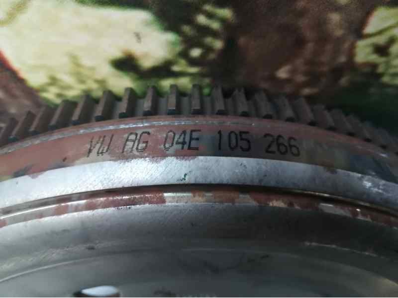 Recambio de volante motor para volkswagen touran (5t1) 1.4 16v tsi referencia OEM IAM 04E105266  LUK