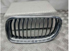Recambio de rejilla delantera para bmw serie 3 berlina (e90) 318d referencia OEM IAM 51137201967  IZQUIERDA TOCADA