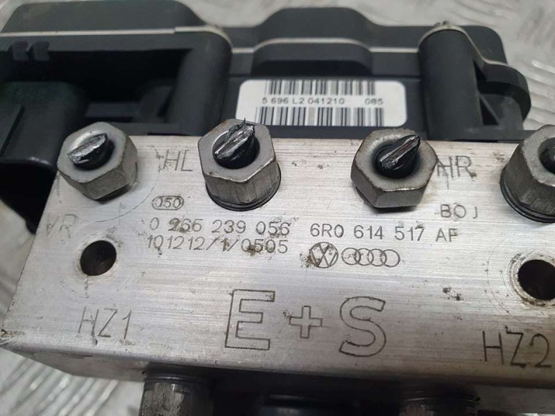 Recambio de abs para seat ibiza (6j5) reference referencia OEM IAM 6R0614517AF 0265239056 BOSCH