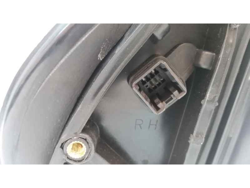 Recambio de retrovisor derecho para hyundai santa fe (sm) 2.0 gls crdi 4x4 referencia OEM IAM  3 PINS ELECTRICO