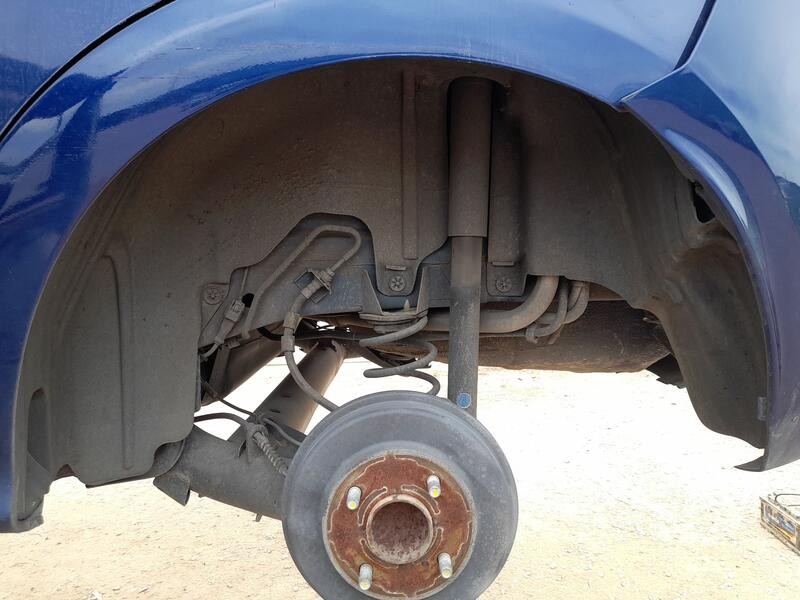 Recambio de plastico pase rueda tras. izq. para ford ka+ iii (uk, fk) 1.2 ti-vct referencia OEM IAM 2408019  