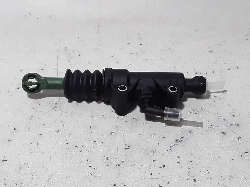 Recambio de bombin embrague para suzuki grand vitara jb (jt) 1.9 ddis turbodiesel referencia OEM IAM 6284605076  