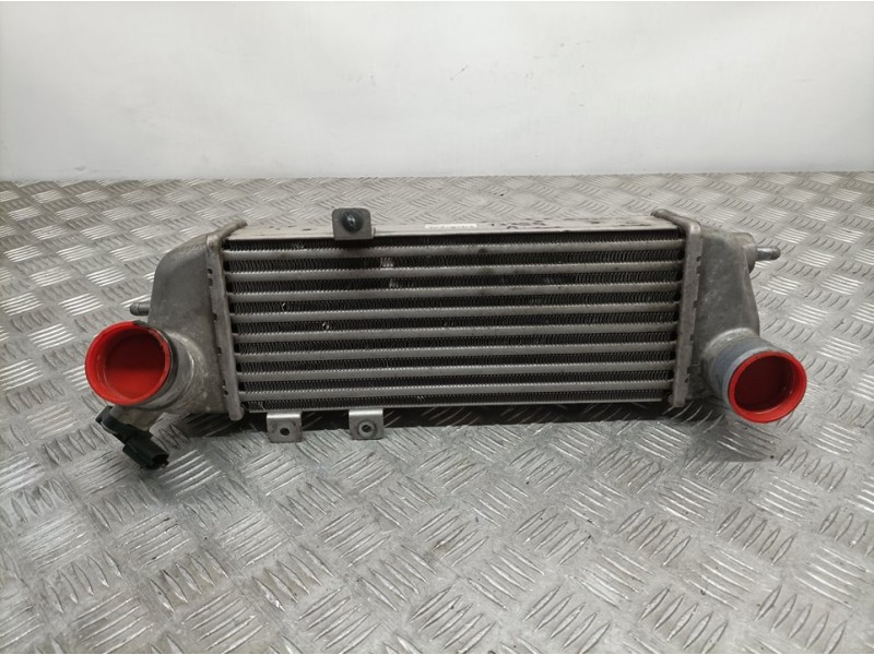 Recambio de intercooler para kia pro_cee´d drive referencia OEM IAM 282712A610 6714315 MODINE