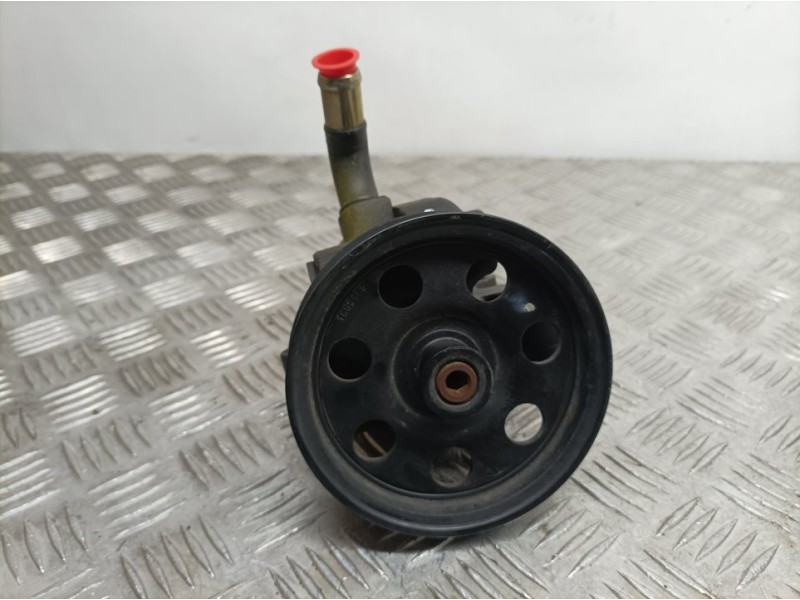 Recambio de bomba direccion para ford focus berlina (cak) ghia referencia OEM IAM HBDCX  