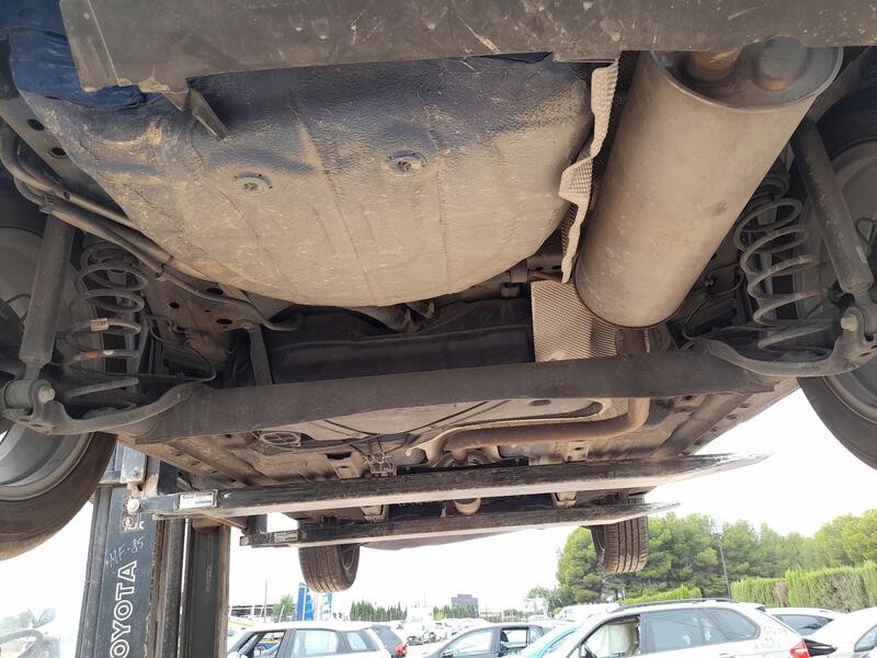 Recambio de puente trasero para ford ka+ iii (uk, fk) 1.2 ti-vct referencia OEM IAM 2227142 TAMBOR C/ABS Y 4 TORNILLOS 