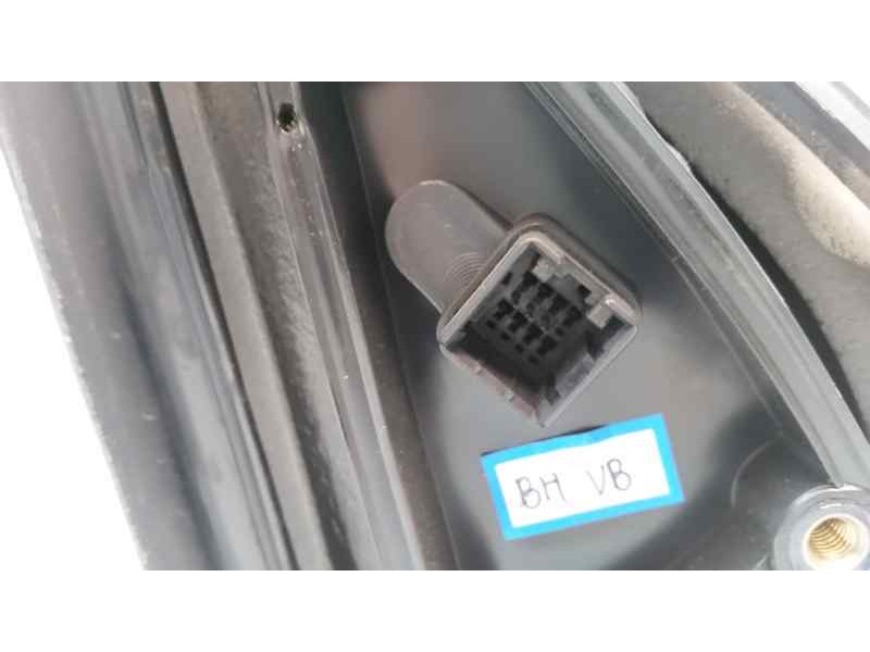 Recambio de retrovisor izquierdo para hyundai santa fe (sm) 2.0 gls crdi 4x4 referencia OEM IAM  3 PINS ELECTRICO