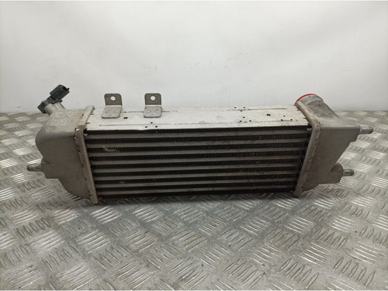 Recambio de intercooler para kia pro_cee´d drive referencia OEM IAM 282712A610 6714315 MODINE