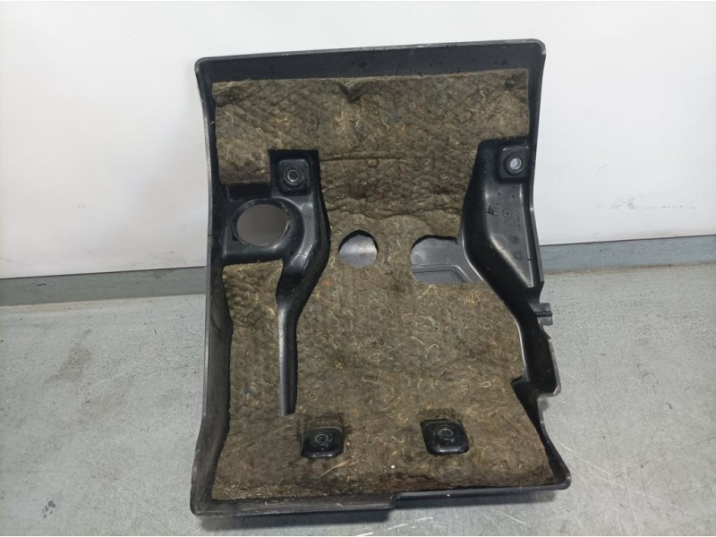 Recambio de tapa motor para microcar f8r coupe referencia OEM IAM 2750434  