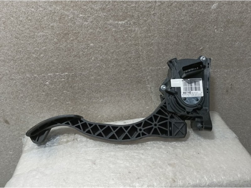 Recambio de potenciometro pedal para peugeot traveller autobus referencia OEM IAM 9674859780 86ET403619127 