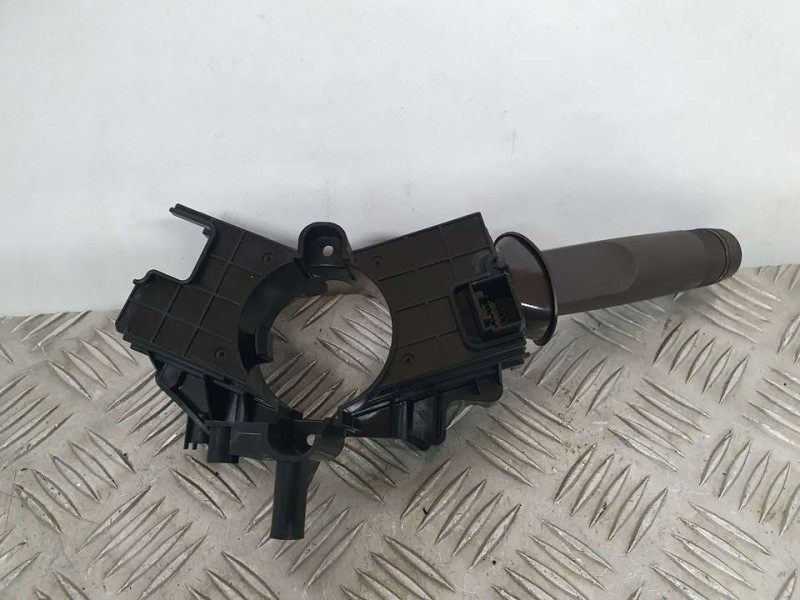 Recambio de mando intermitentes para opel insignia berlina essentia referencia OEM IAM 13303269 92300210198 