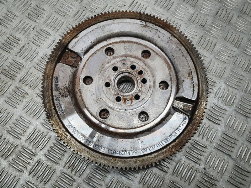 Recambio de volante bimasa para citroën c3 feel referencia OEM IAM 9813701180 C1046374 