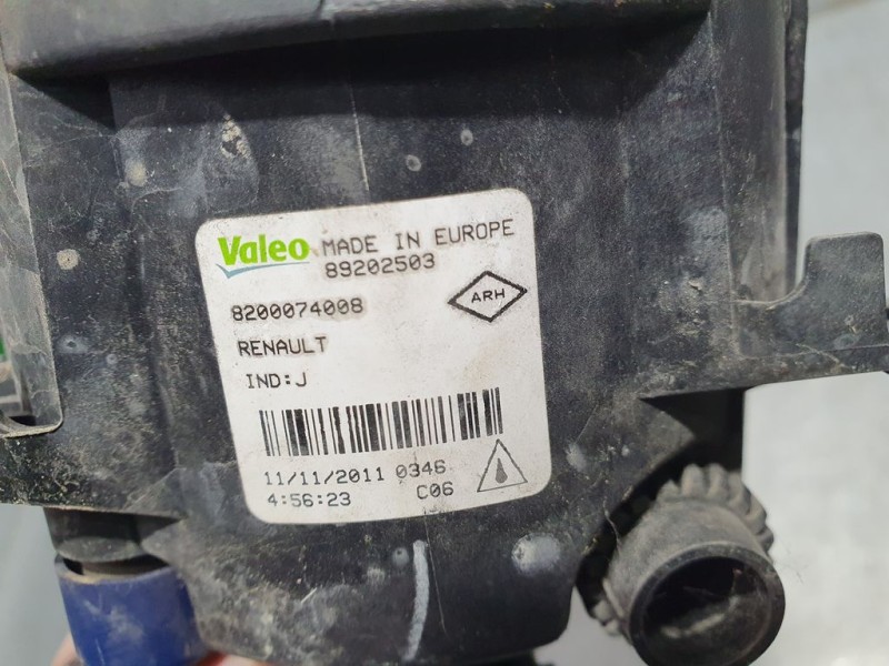 Recambio de faro antiniebla derecho para renault megane iii berlina 5 p dynamique referencia OEM IAM 8200074008 89202503 VALEO