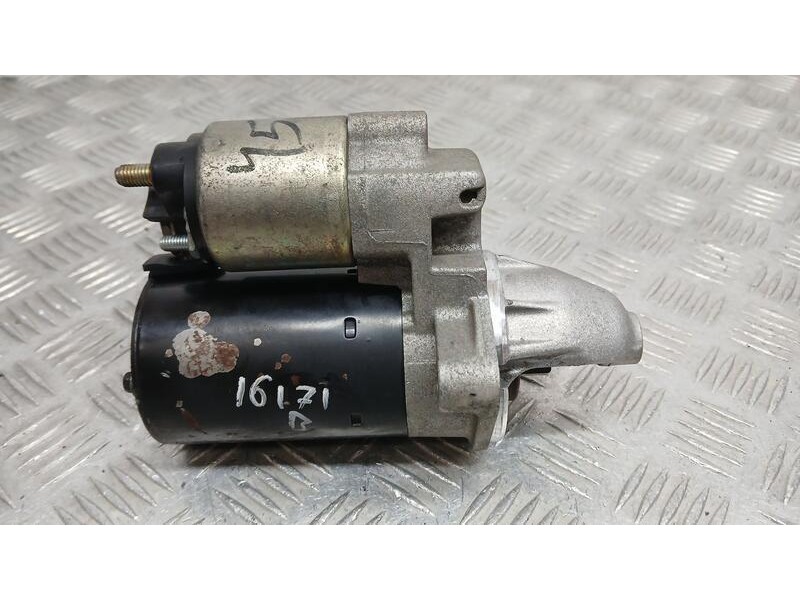 Recambio de motor arranque para ford fiesta (cbk) trend referencia OEM IAM 8V211100AC  