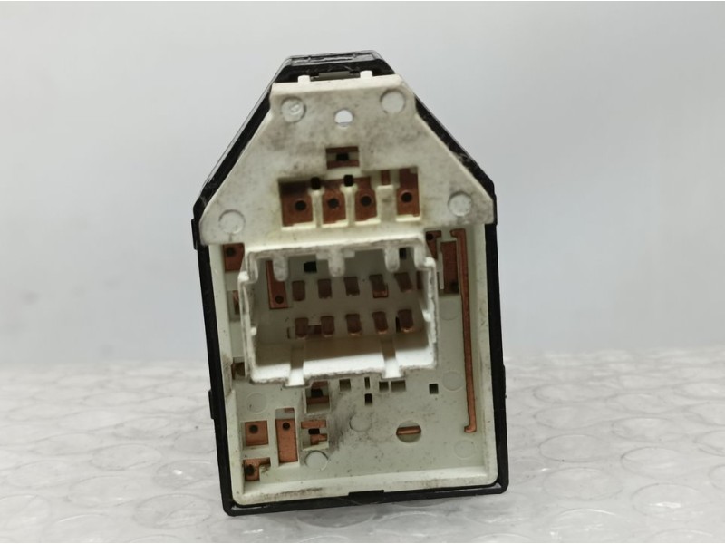 Recambio de mando retrovisor para kia pro_cee´d drive referencia OEM IAM 457480  