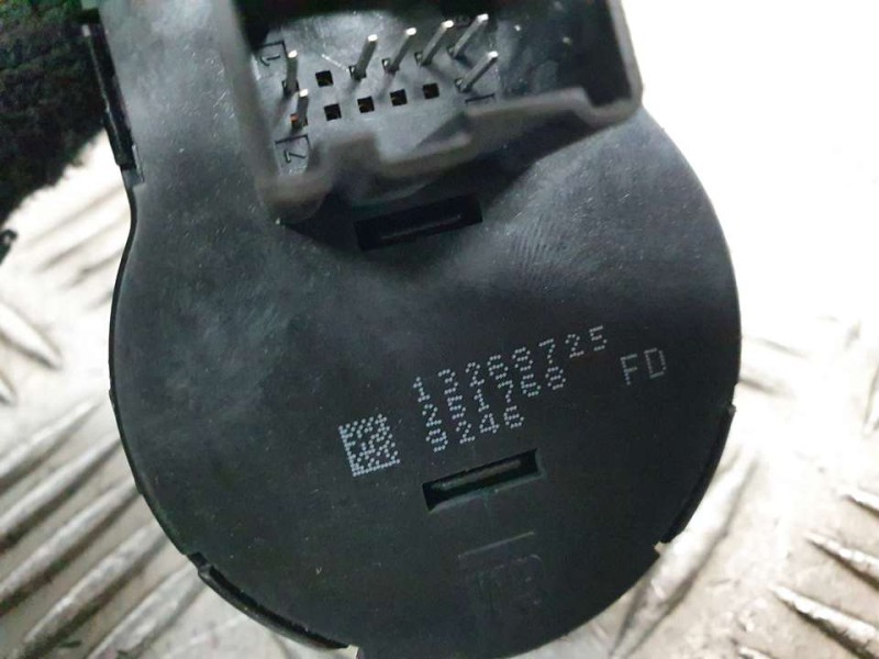 Recambio de mando luces para opel insignia berlina essentia referencia OEM IAM 13268725 251768 