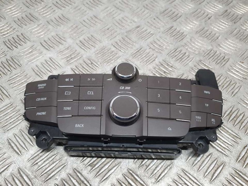 Recambio de mando multifuncion para opel insignia berlina essentia referencia OEM IAM 13277909  