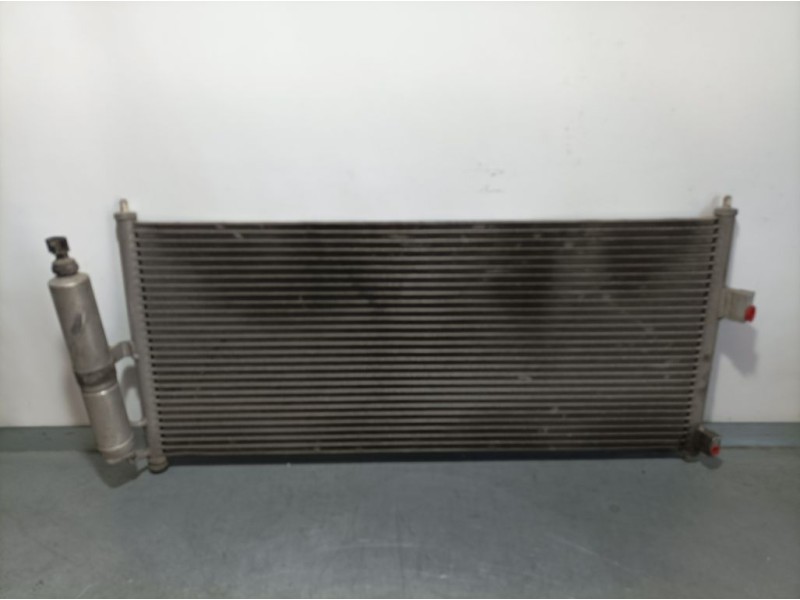 Recambio de condensador / radiador aire acondicionado para nissan almera (n16/e) acenta referencia OEM IAM 92100BM407  