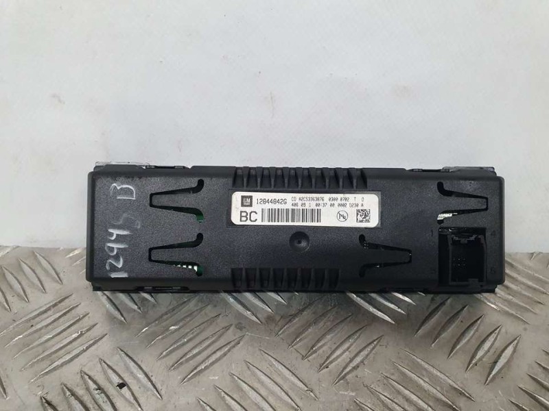 Recambio de pantalla multifuncion para opel insignia berlina essentia referencia OEM IAM 12844842G A2C53363876 