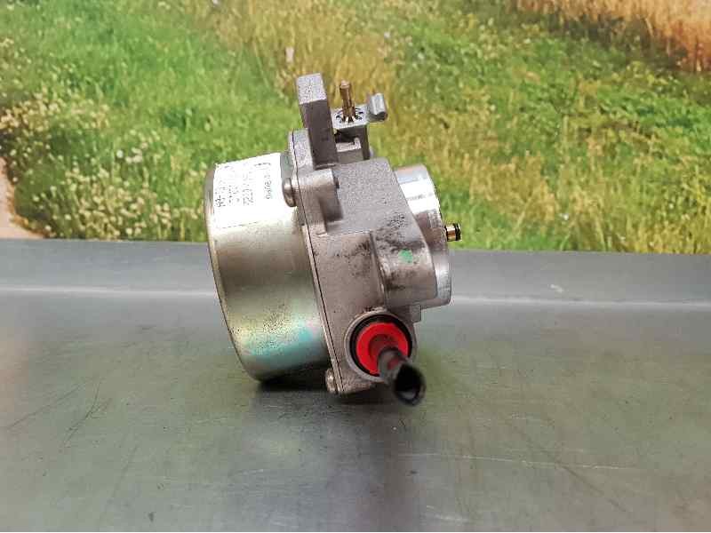 Recambio de depresor freno / bomba vacio para ford transit caja cerrada, larga (fy) (2000 =>) 2.4 tdci referencia OEM IAM XS7Q2A