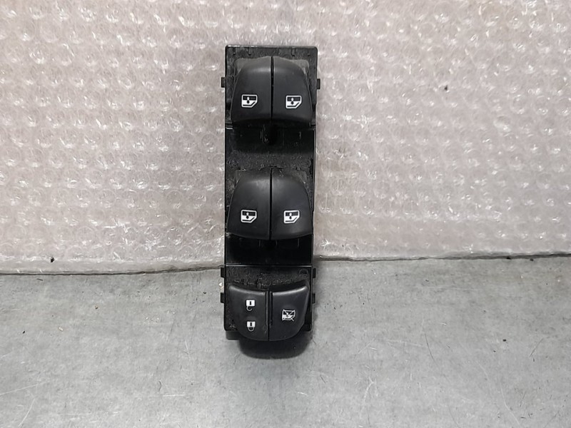 Recambio de mando elevalunas delantero izquierdo para nissan qashqai (j11) acenta referencia OEM IAM 254014EA1A  