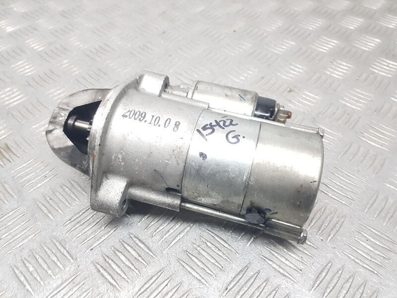 Recambio de motor arranque para ssangyong rodius xdi referencia OEM IAM 6611514101  