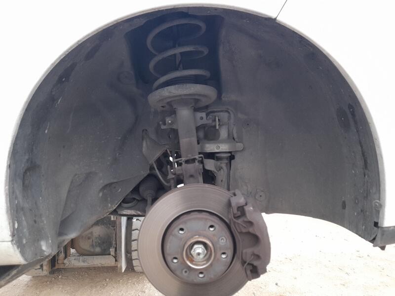 Recambio de plastico pase rueda del. dch. para renault fluence (l3_) 1.5 dci (l30b) referencia OEM IAM 638440013R  