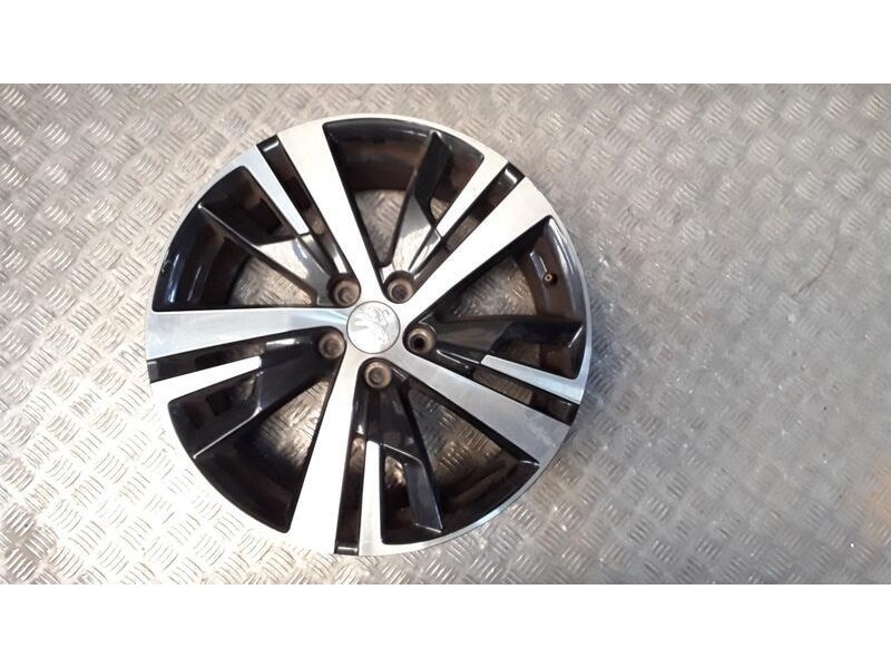 Recambio de llanta aluminio para peugeot 3008 ii suv (mc_, mr_, mj_, m4_) 1.5 bluehdi 130 referencia OEM IAM 7.5X18 5 TORN ET49 