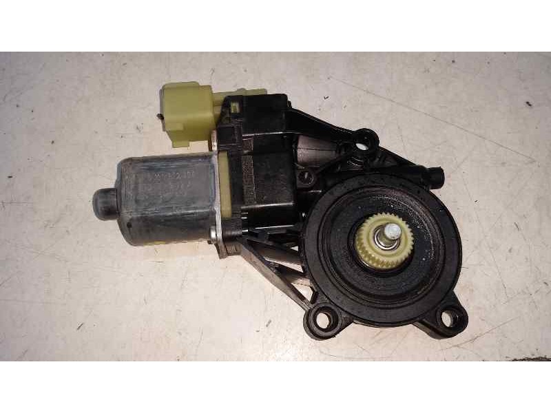 Recambio de motor elevalunas delantero izquierdo para ford fiesta (cb1) ambiente referencia OEM IAM  6 PINS 