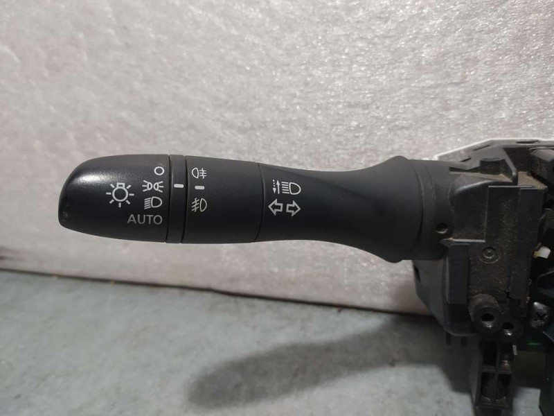 Recambio de mando luces y limpia para nissan qashqai (j11) acenta referencia OEM IAM 255604EA2B  