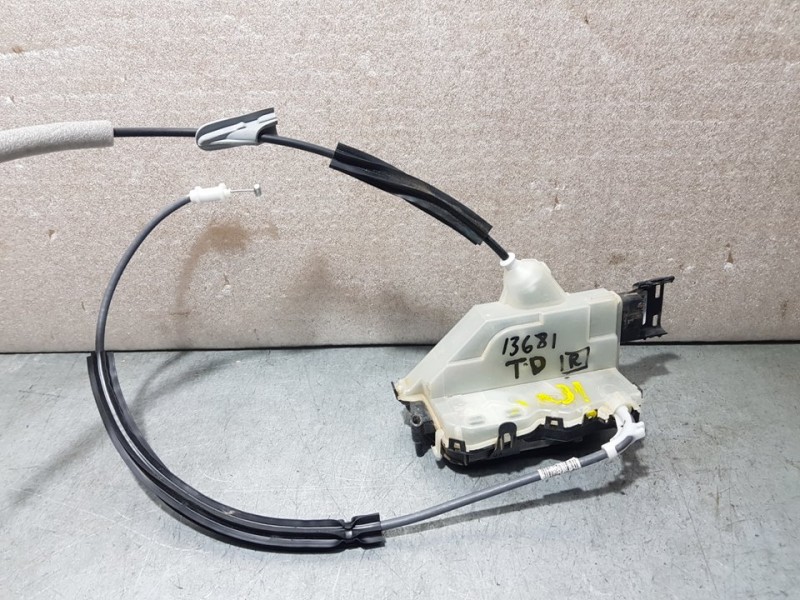 Recambio de cerradura puerta trasera derecha para ds 3 crossback chic referencia OEM IAM 261186  6 PINS