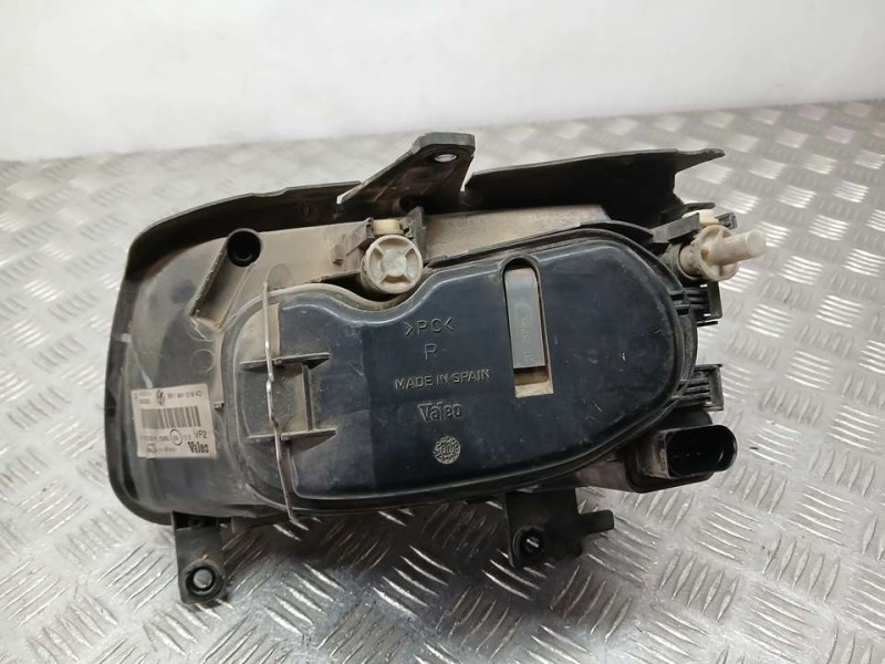 Recambio de faro derecho para volkswagen polo berlina (6n2) trendline referencia OEM IAM 6N1941016AD 89302820 VALEO