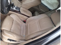 ASIENTO DELANTERO IZQUIERDO 